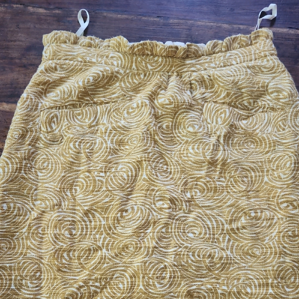 Elevenses Cream Smocked Pencil Skirt Resort Wear Size 6